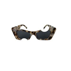 Funky brown spotted cat-eye sunglasses with cutout design